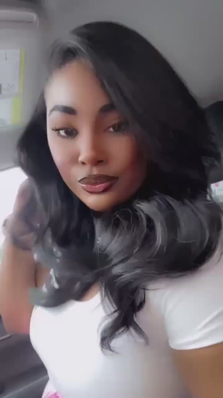 Body wave wig